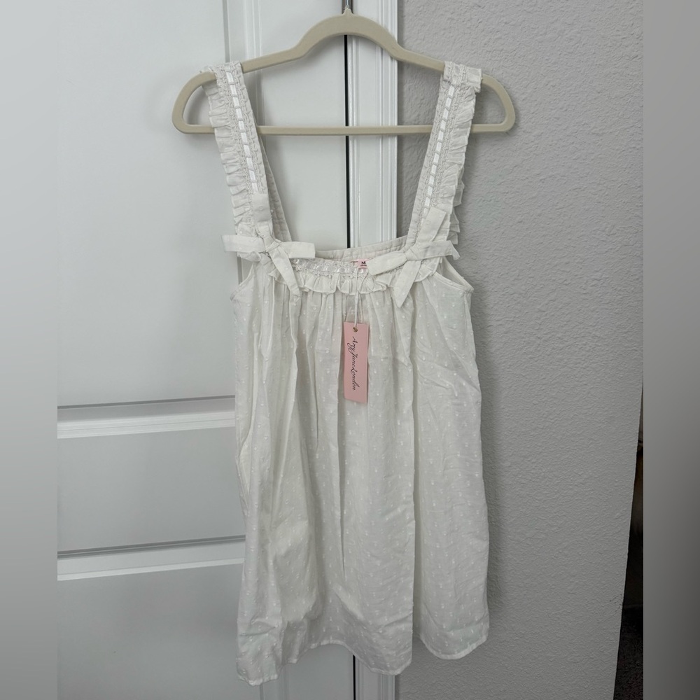 Elegant White Mini Dress
